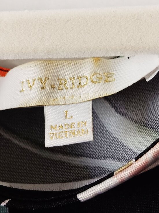 IVY RIDGE Black Floral Raised Waist Blouse - Picture 8 of 9